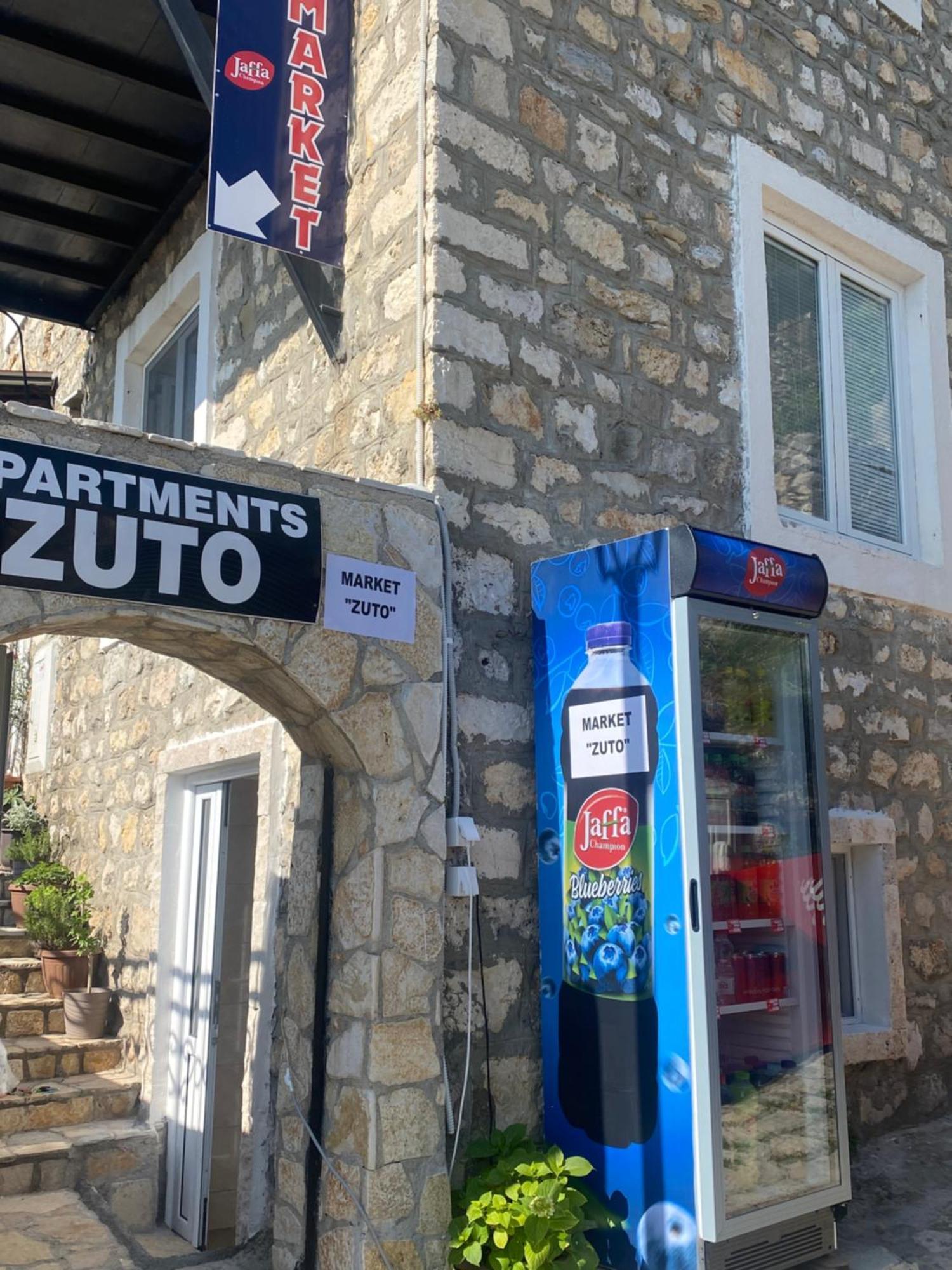 Apartments Zuto Ulcinj Ngoại thất bức ảnh
