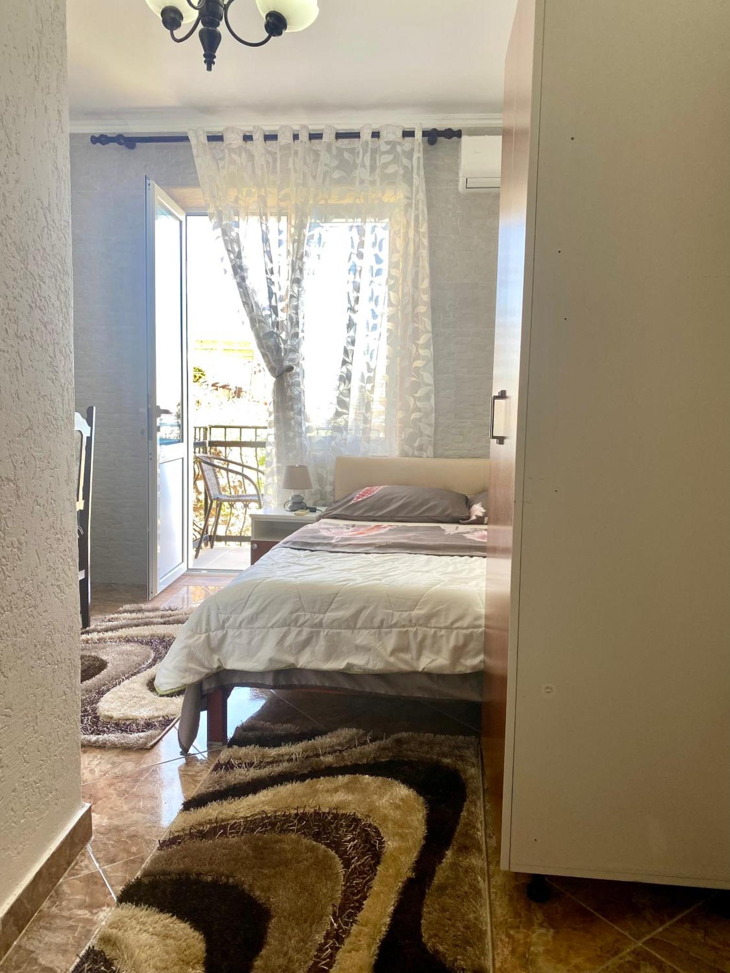 Apartments Zuto Ulcinj Ngoại thất bức ảnh