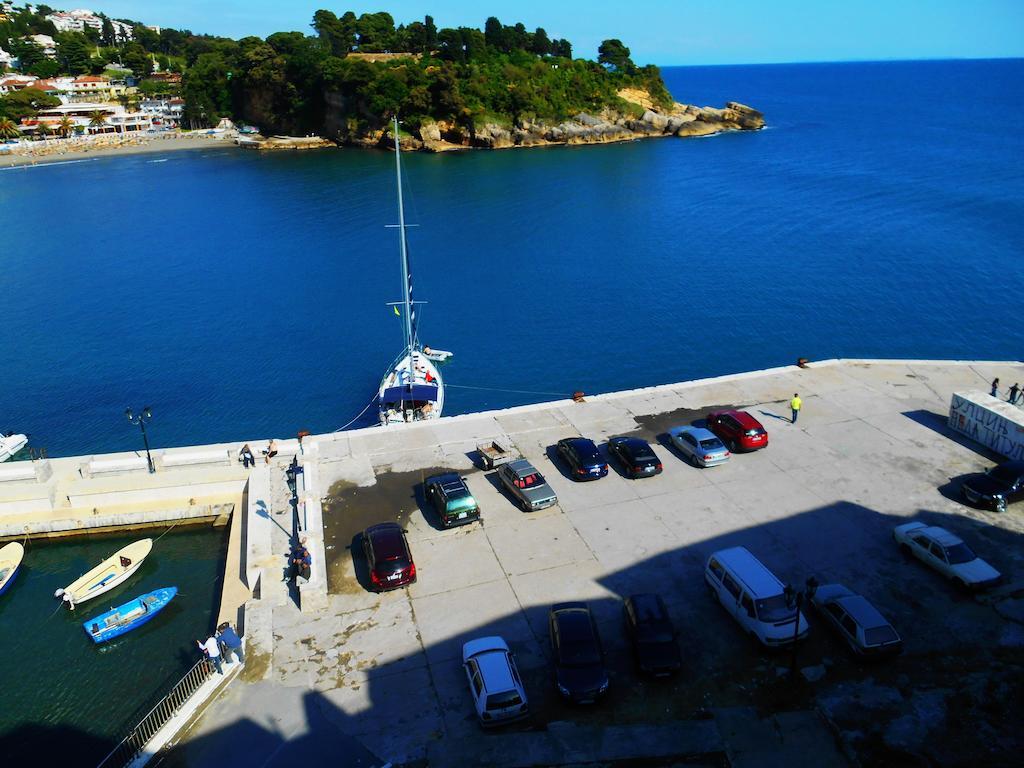 Apartments Zuto Ulcinj Ngoại thất bức ảnh